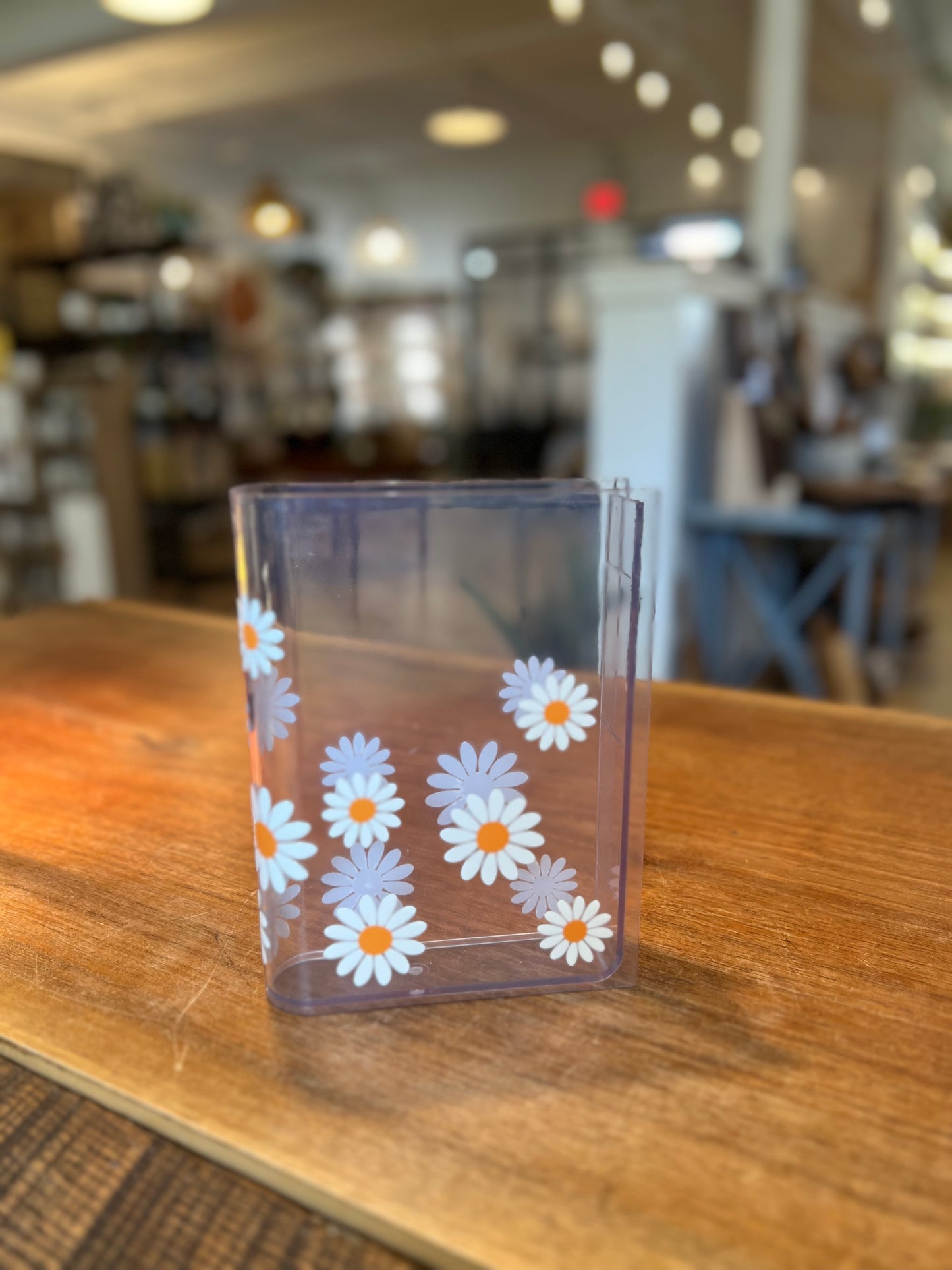 Daisy Book Vase